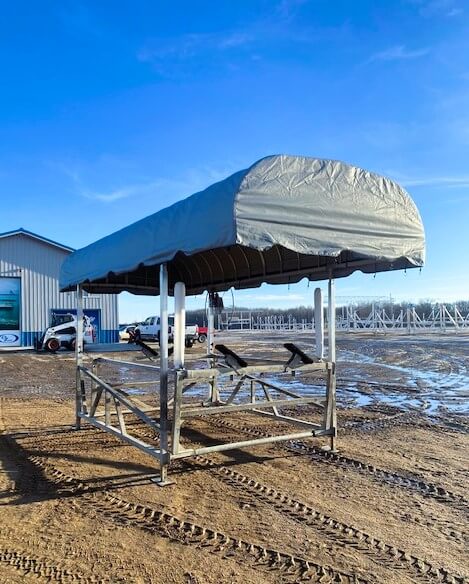 Stock # (2442) Vibo Boat Lift with 20′ Canopy – $1,995